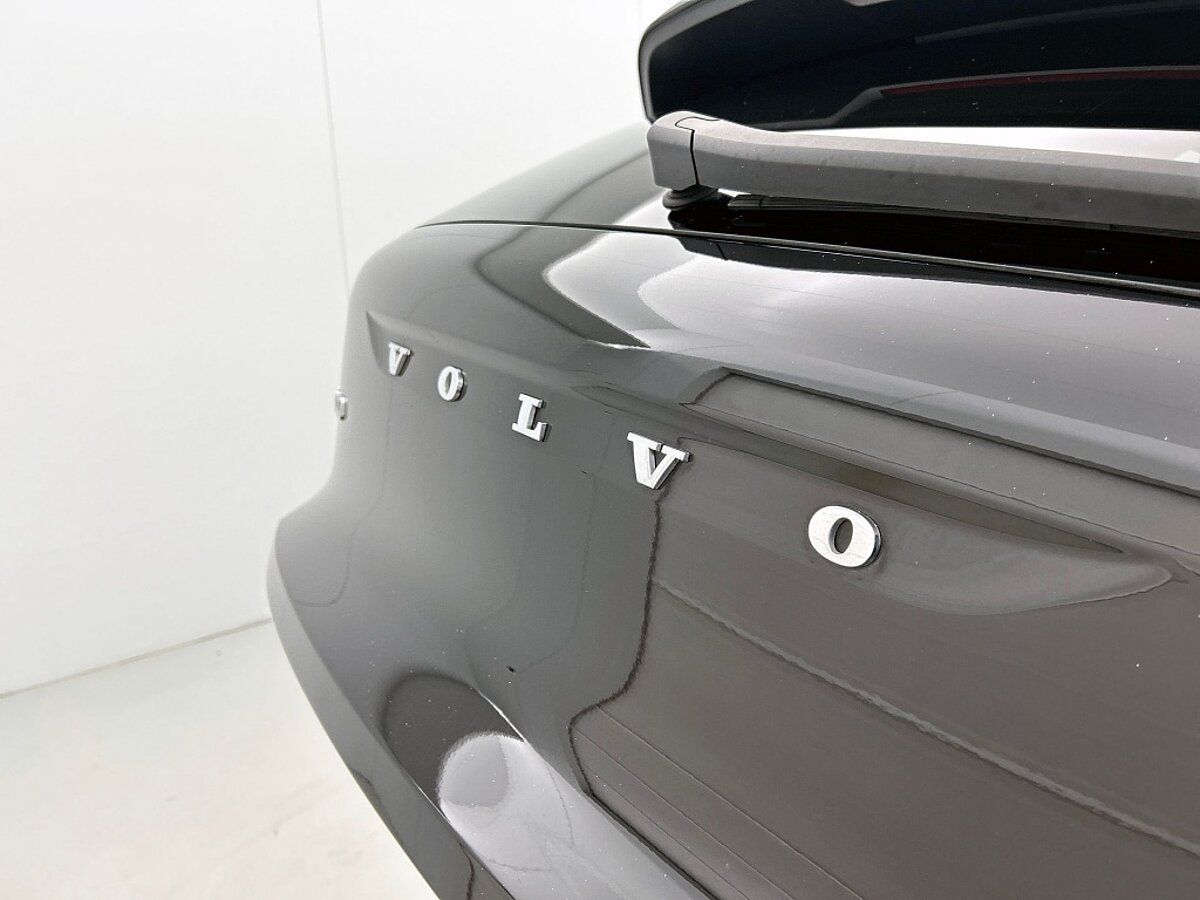 46876439 volvo xc40 1 5 t5 ultimate dark 06