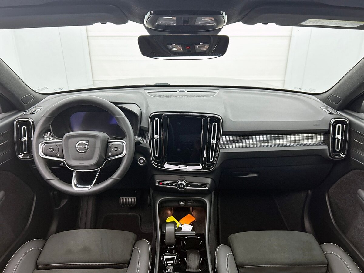 48515763 volvo xc40 b3 dark nubuck pano climate pack pilot assist memory s 62