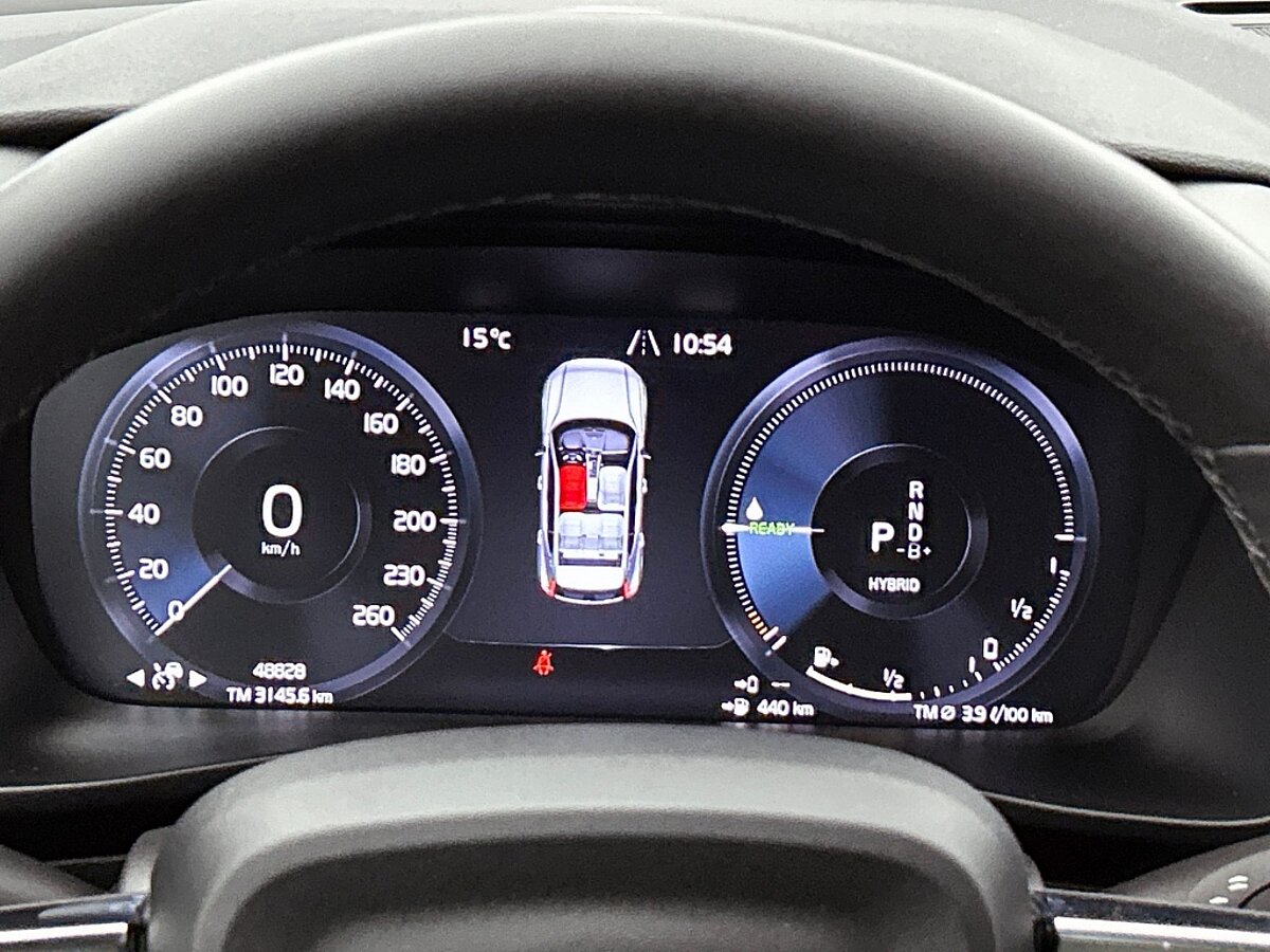 48948034 volvo xc40 1 5 t4 plug in hybrid core bright navigatie sensoren voor 41