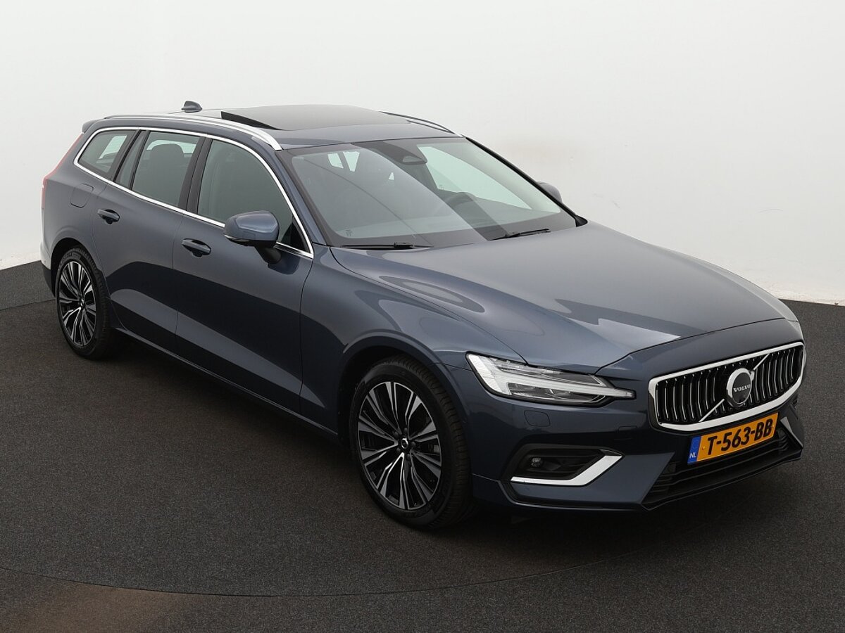 35874774 volvo v60 2 0 b4 plus bright pano dak standkachel trekhaak 360 cam 8 03