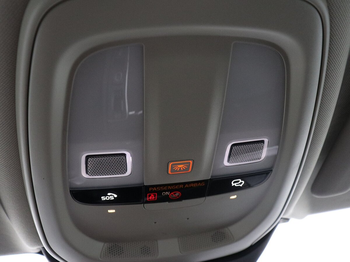 40000939 volvo v60 2 0 b3 essential edition e4b685