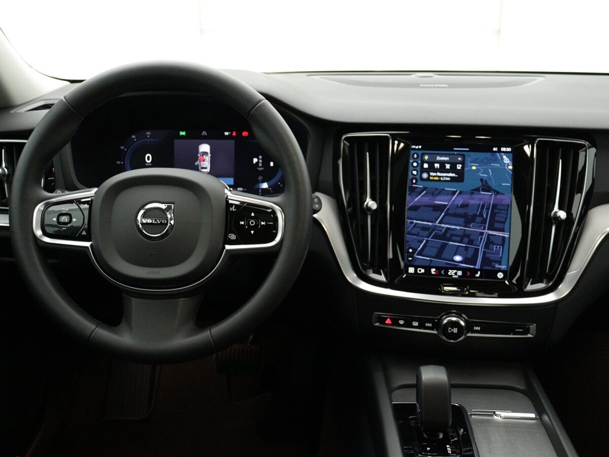 43882075 volvo v60 2 0 b4 plus bright panorama dak leder 360ao camera h k 7 01