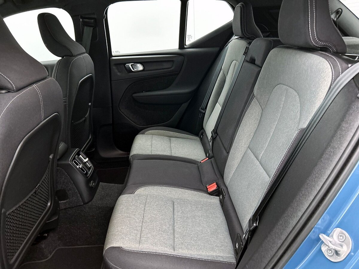 47258731 volvo xc40 xc40 t4 plus bright memorystoelen climate pack 8eec41