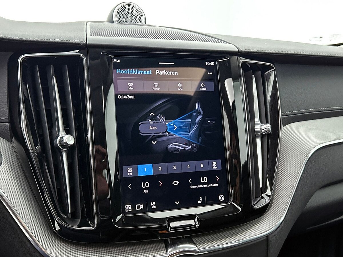 47507698 volvo xc60 t6 recharge awd ultimate dark bowers wilkins luchtvering 56