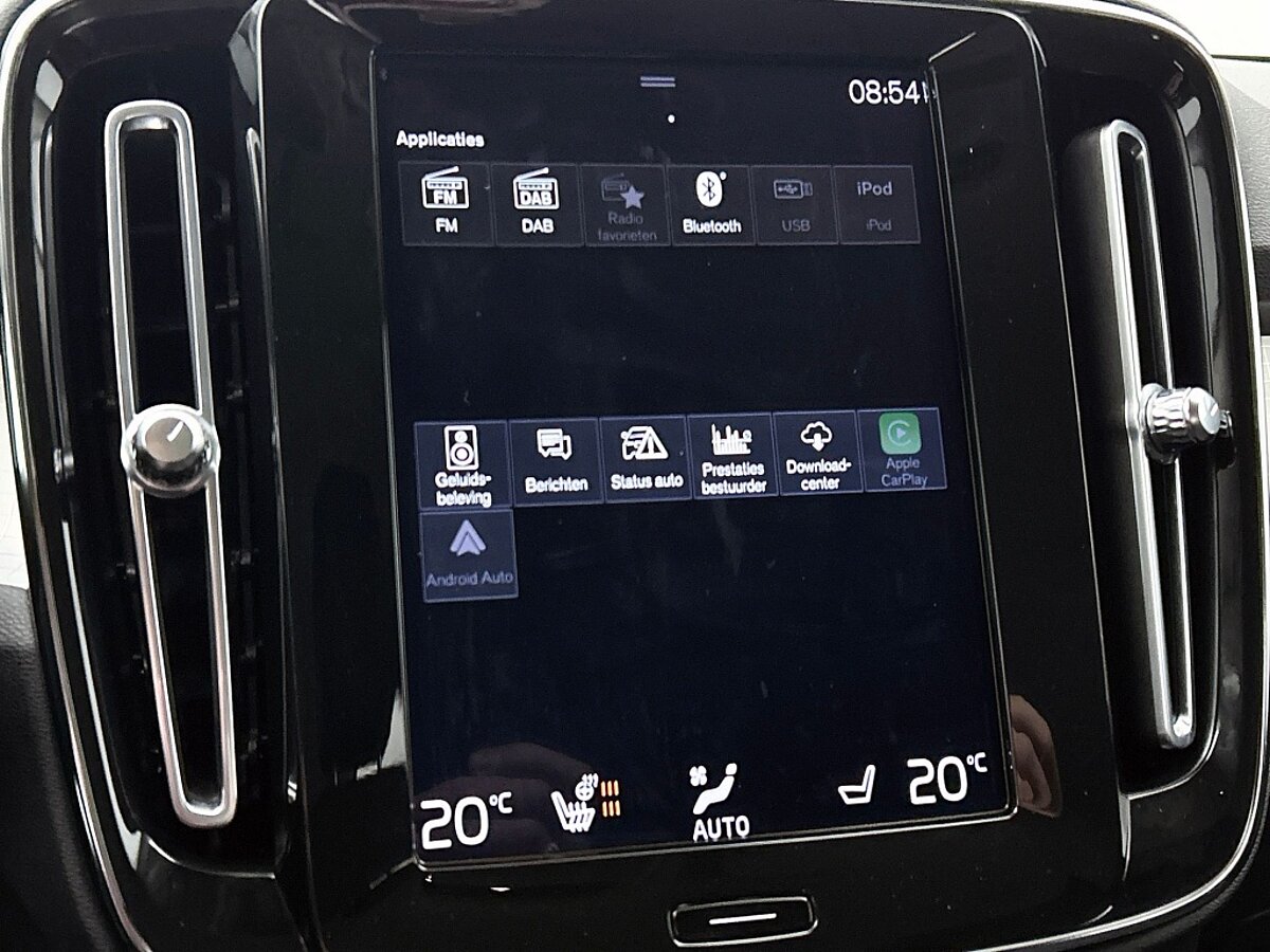 49594695 volvo xc40 1 5 t5 recharge business pro 03