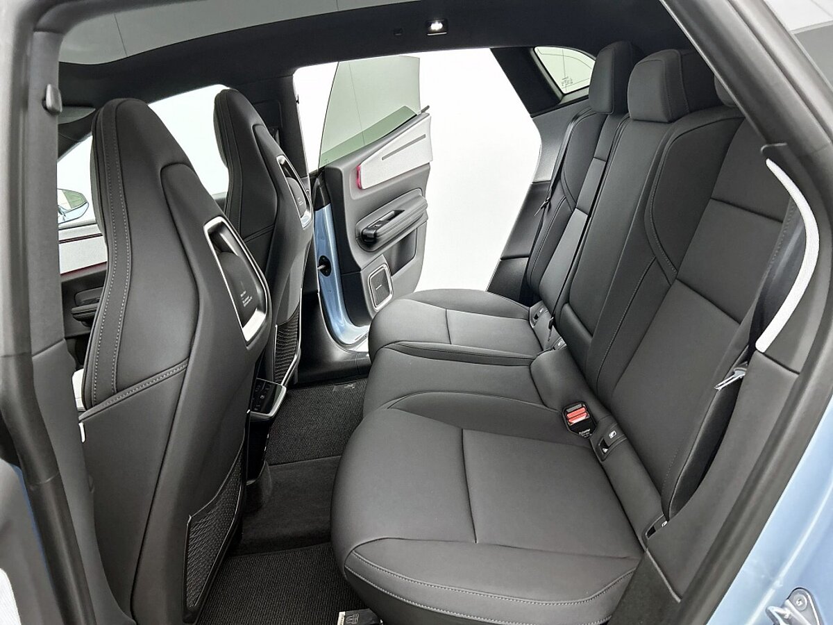 47067329 polestar 4 long range single motor 100 kwh pilot plus 21 sport pri 27