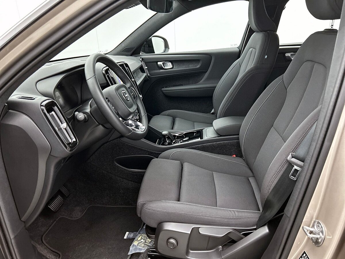 47861531 volvo xc40 extended plus trekhaak pilot assist climate pack 34