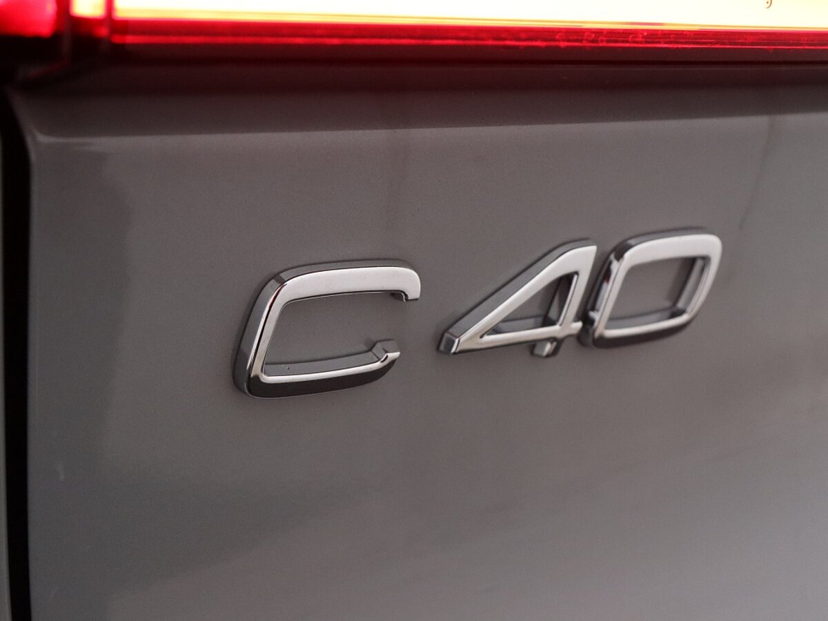 37925119 volvo c40 extended ultimate 82 kwh trekhaak harman kardon memory sto d484f2