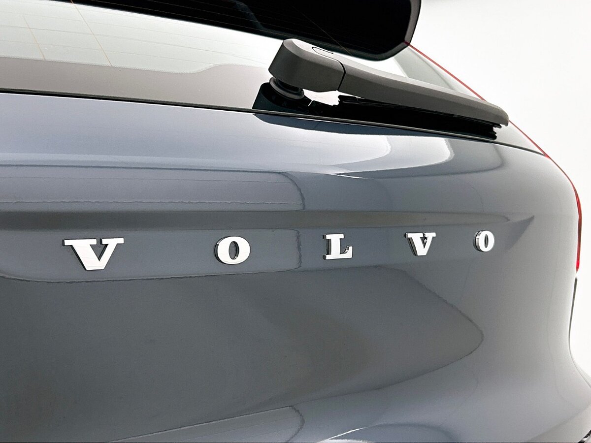 46536155 volvo ex40 extended range plus dark 82kwh 93