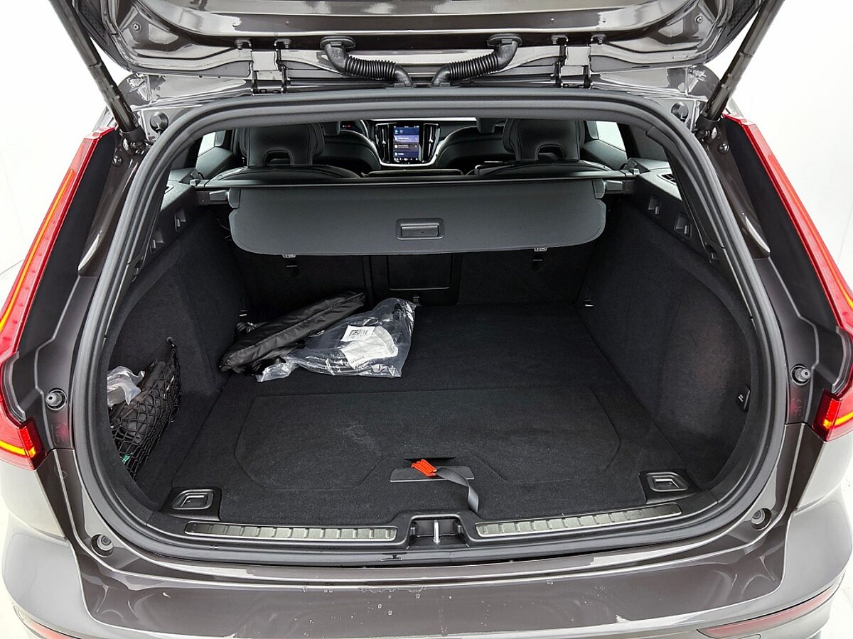 47540292 volvo v60 2 0 t6 awd plus dark trekhaak long range sportstoelen 92