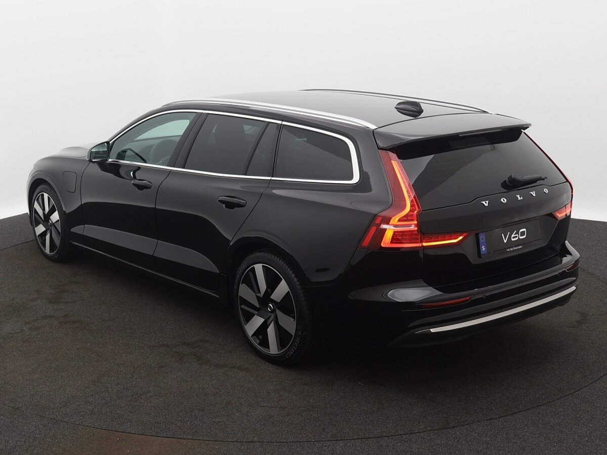 42166349 volvo v60 2 0 t6 essential edition driver assist leder climate 19 3 10