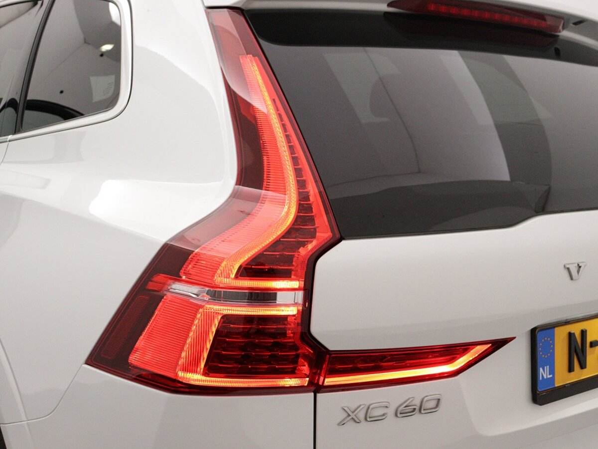 44244360 volvo xc60 2 0 t6 awd inscription exclusive 30538f