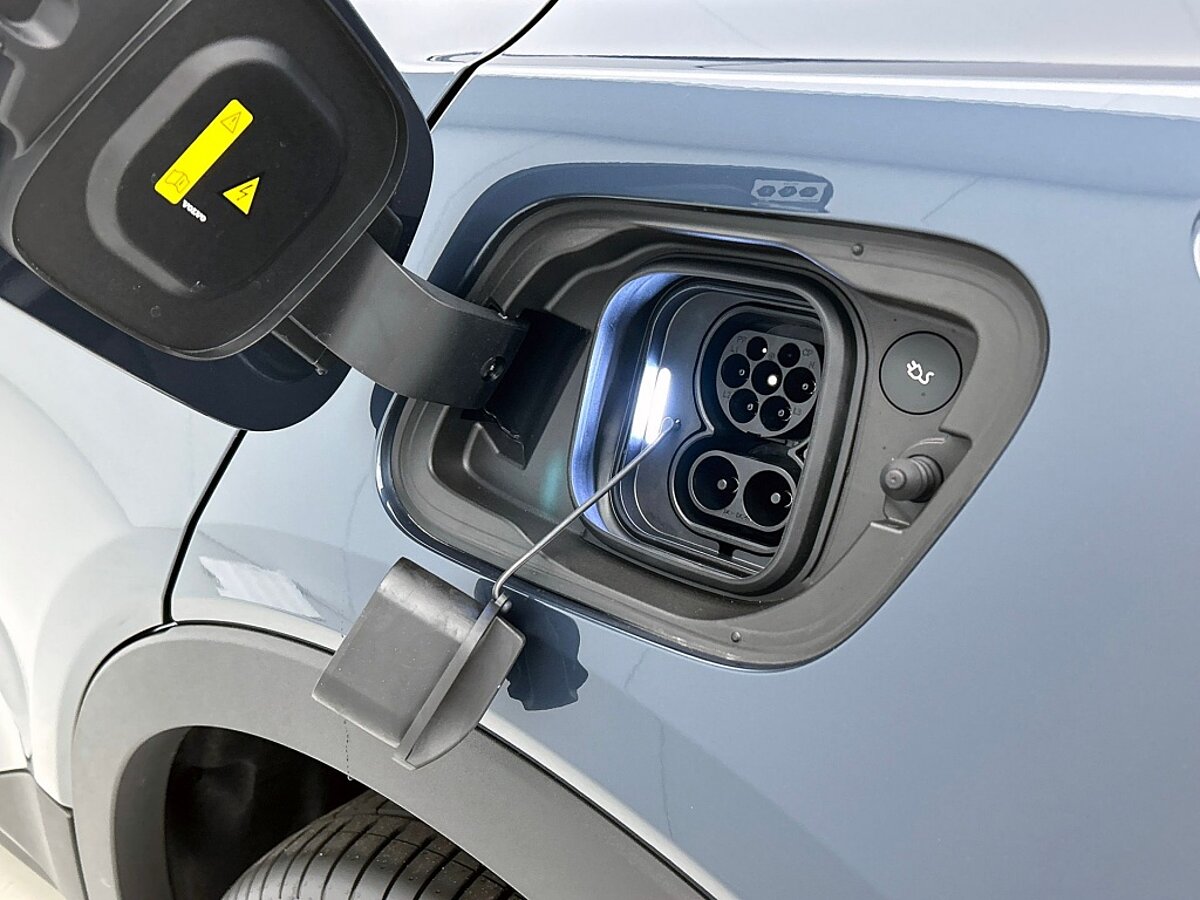 46277275 volvo ec40 ec40 plus dark nieuw voorraad denim blue microtech bekl 23