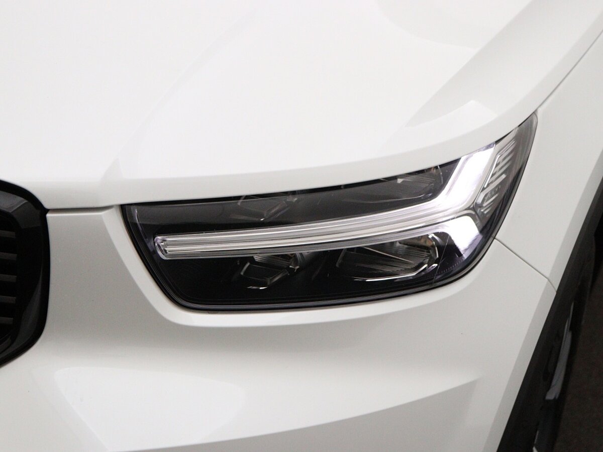 34451055 volvo xc40 1 5 t3 automaat r design leder navigatie bluetooth park 657533