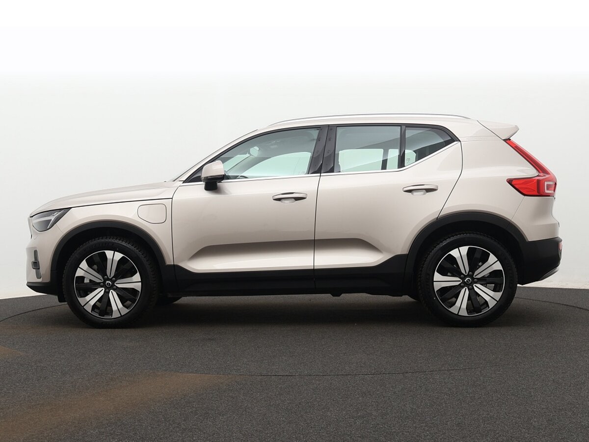 36079808 volvo xc40 1 5 t5 recharge ultimate bright 2 02