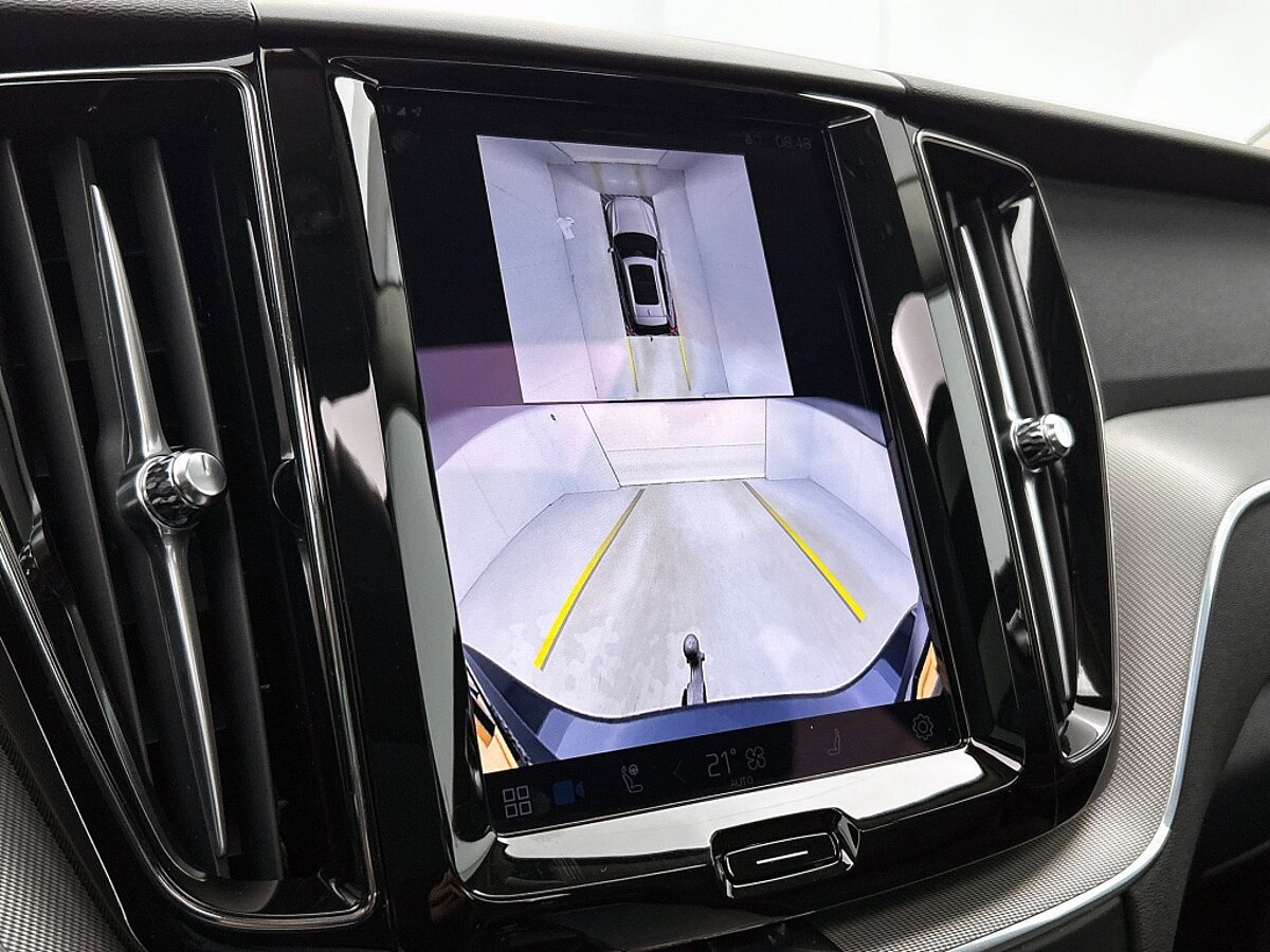 48515871 volvo xc60 2 0 t6 awd plus dark trekhaak leder panoramadak 92