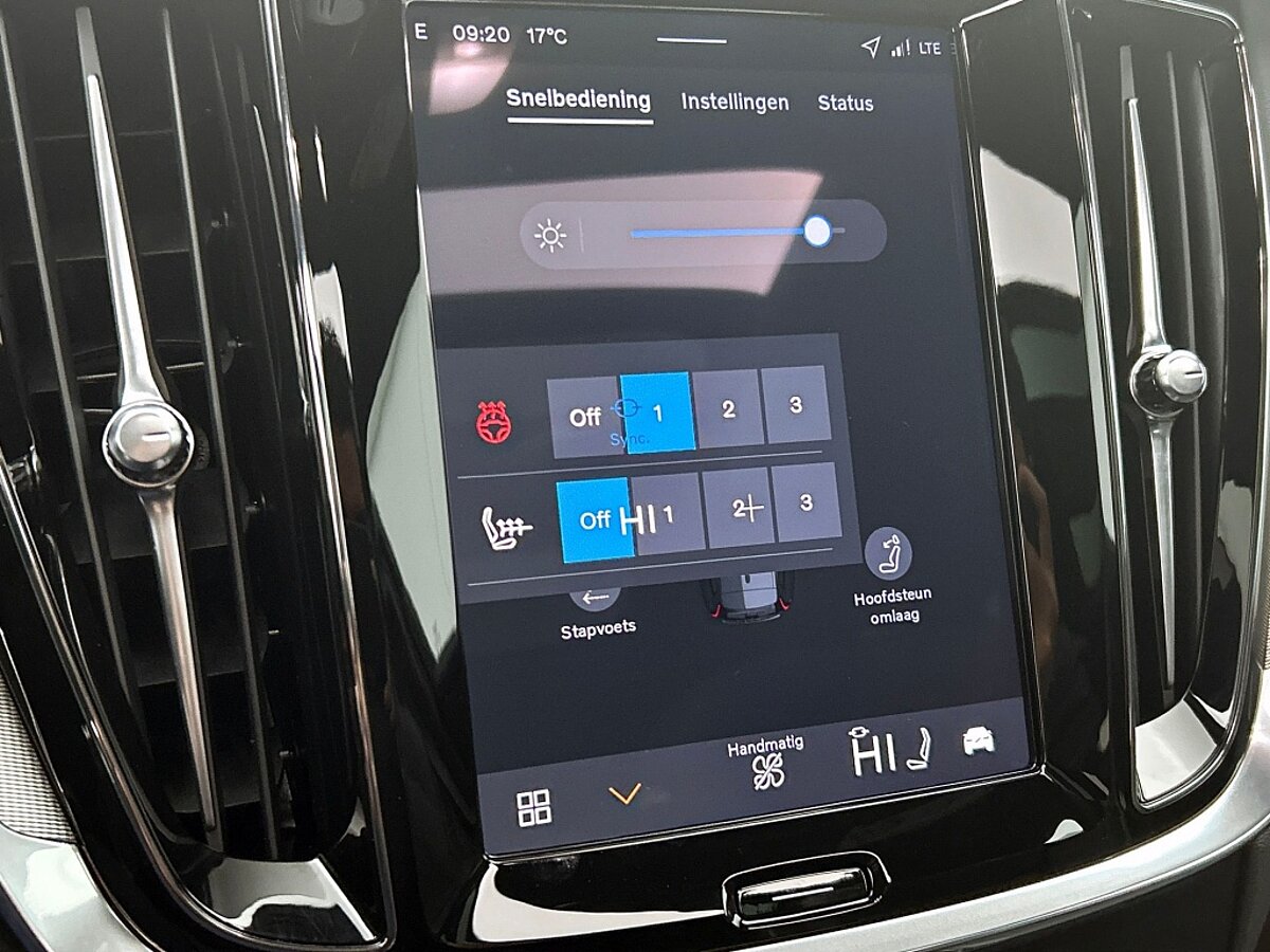 49671201 volvo v60 t6 twin plus dark nieuw actie van 64 480 voor 59985 8