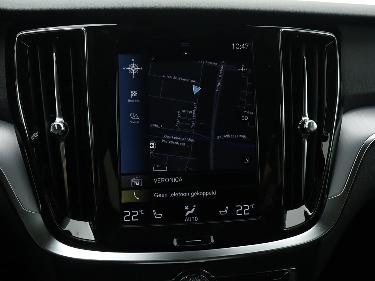 34990408 volvo v60 2 0 b4 momentum business trekhaak camera leder e7fb34