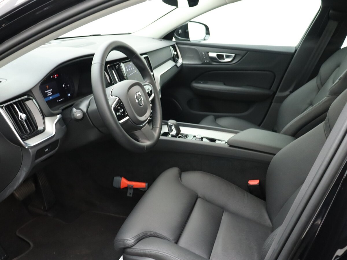 35636906 volvo v60 2 0 b4 plus bright 5 04