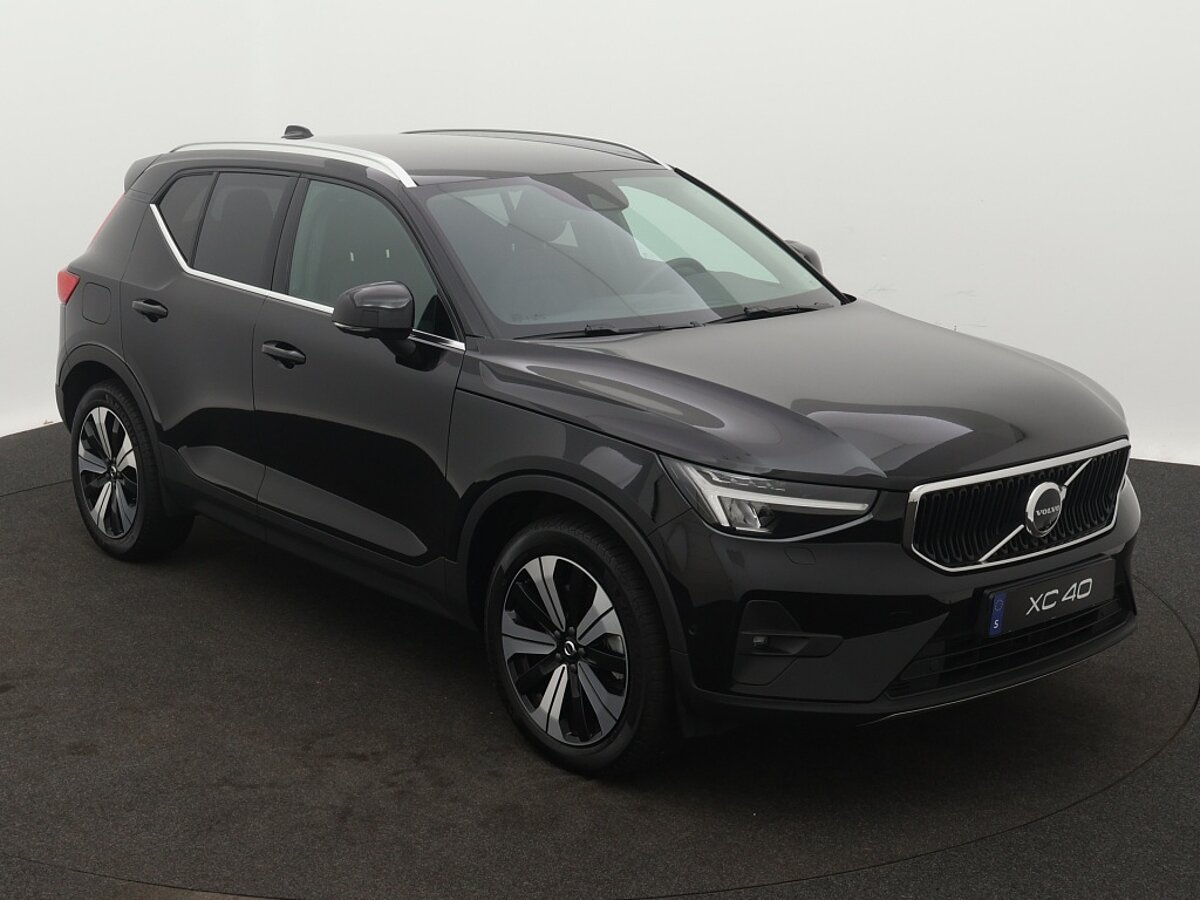 44288600 volvo xc40 1 5 t4 recharge plus bright 7 01