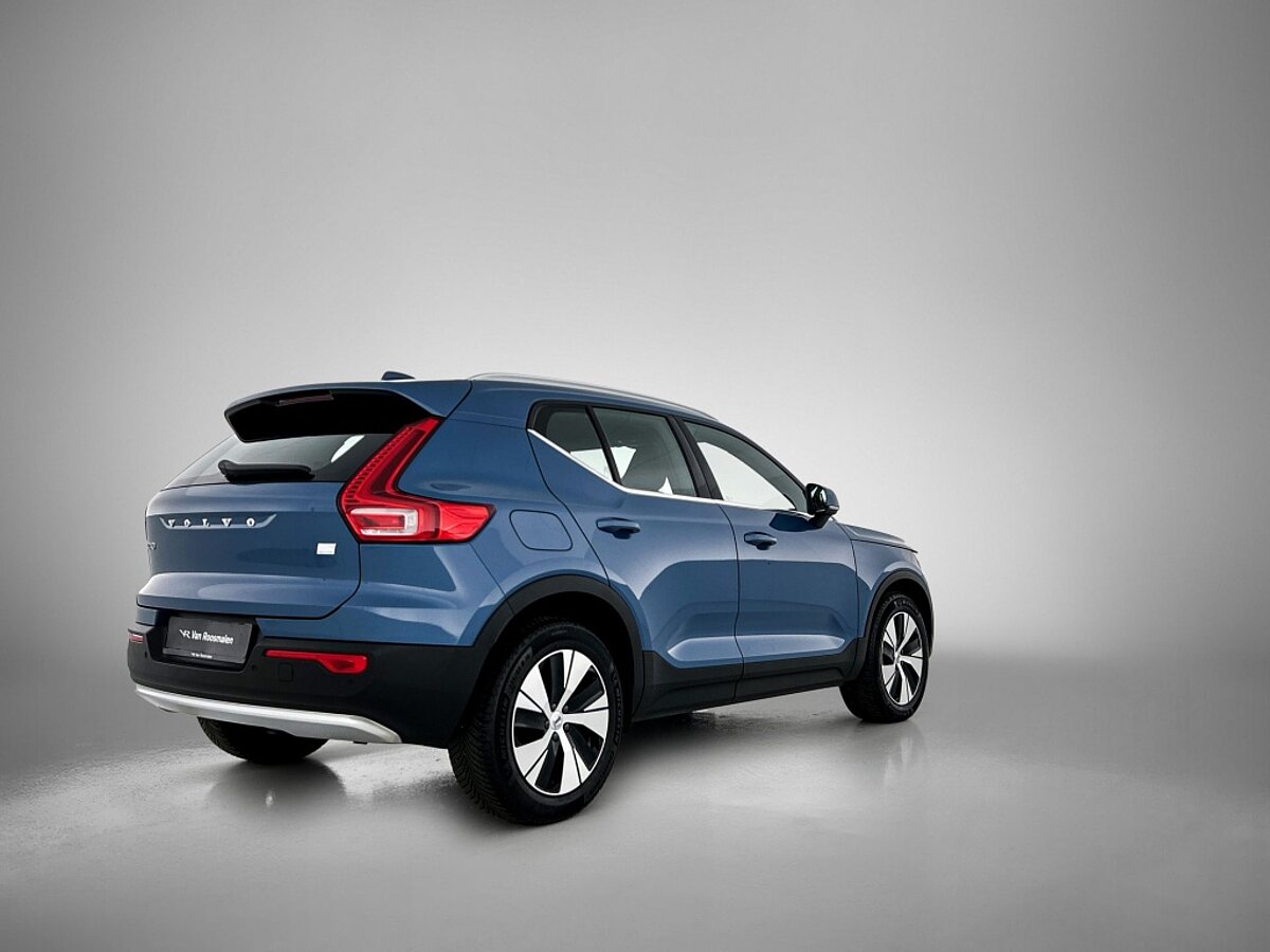 47258731 volvo xc40 xc40 t4 plus bright memorystoelen climate pack 4 01