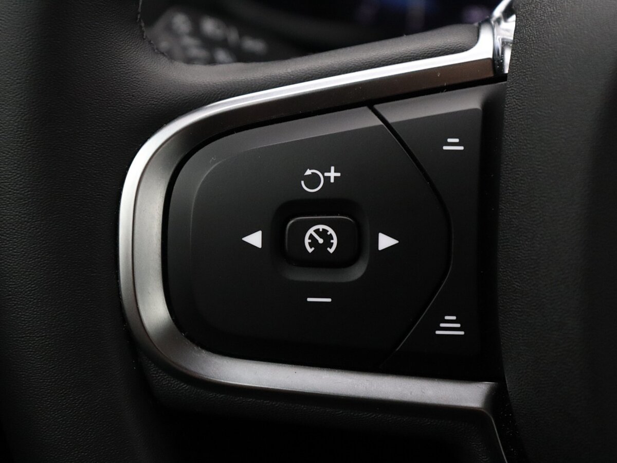 48861045 volvo v60 2 0 b3 essential edition 18 inch wielen trekhaak driver a 69