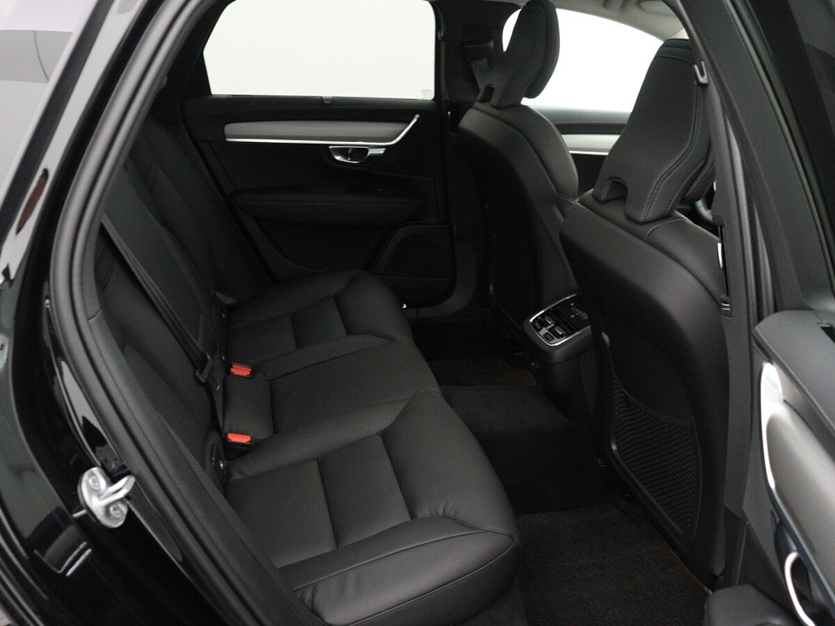 34316193 volvo v90 b5 ultimate bright 04