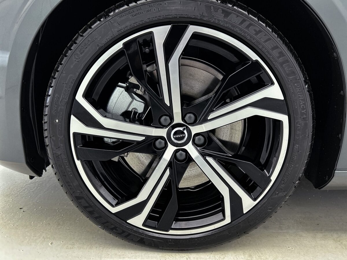 48563053 volvo v60 t6 plus dark panoramadak 19 velgen gentint glas 05