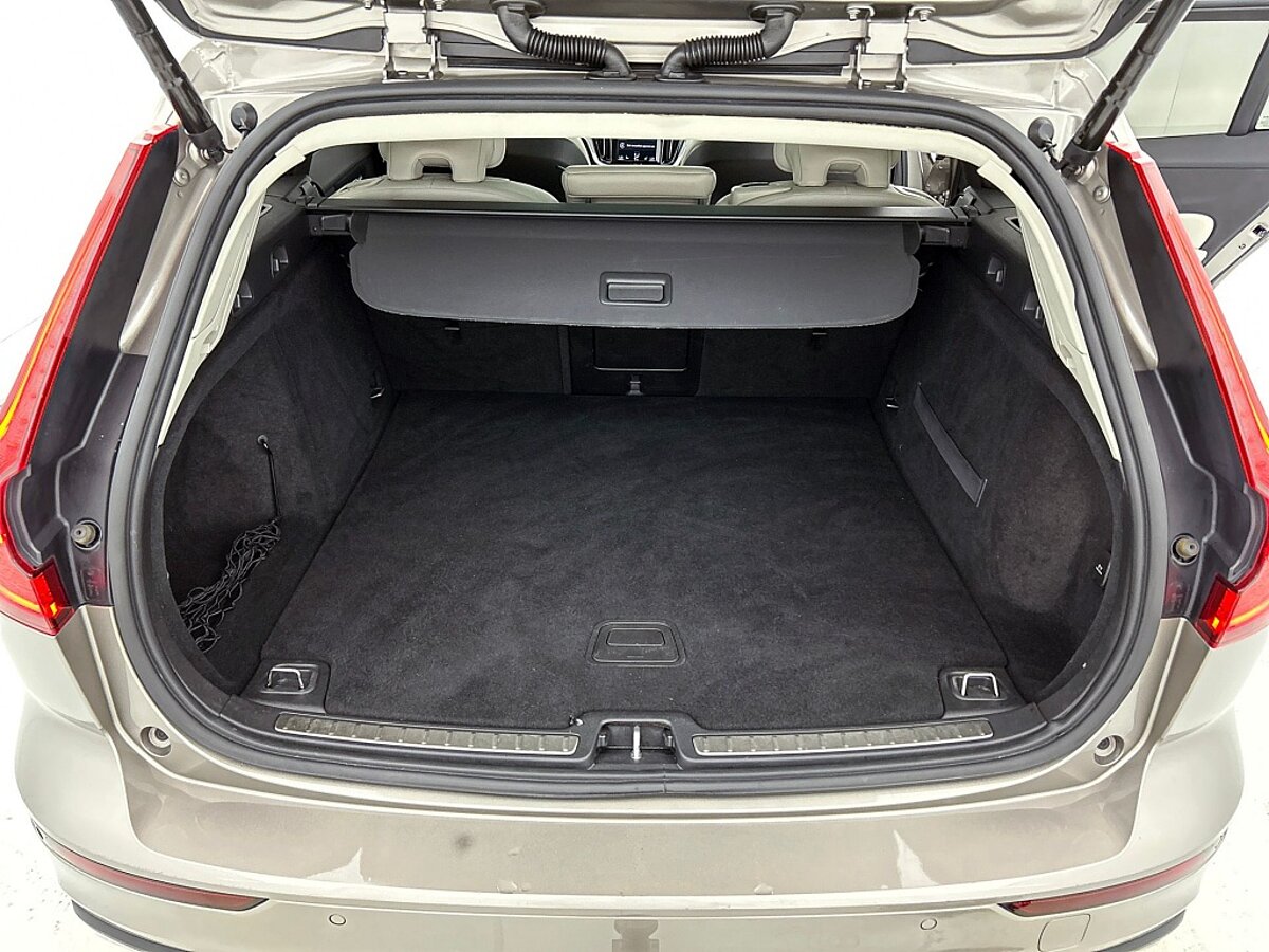 49250298 volvo v60 t5 inscription panoramadak head up display trekhaak 07