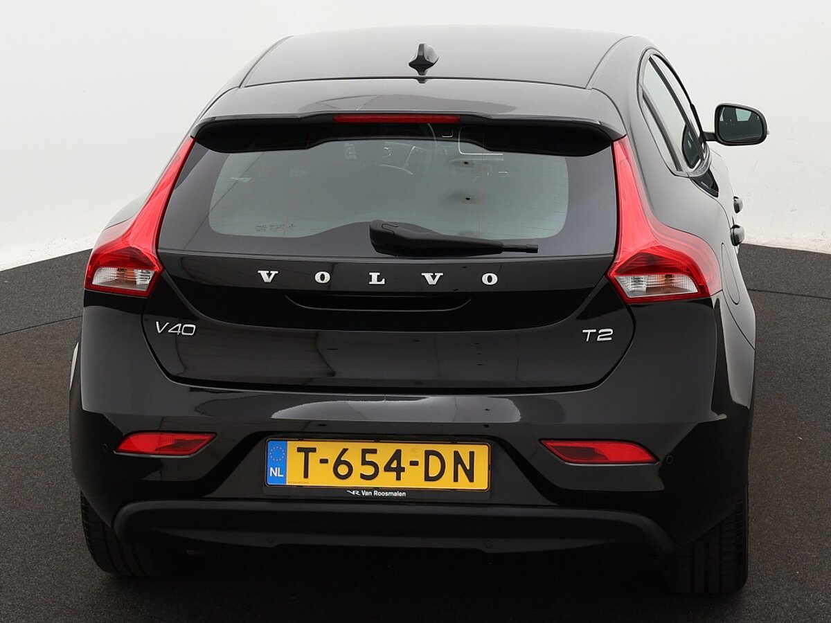 35701724 volvo v40 1 5 t2 polar 49