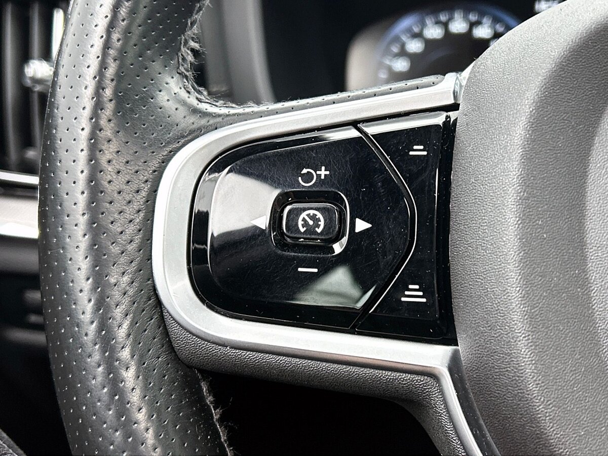 48741197 volvo v60 t6 awd 20 inch pano stoelventilatie 360 styling kit 04