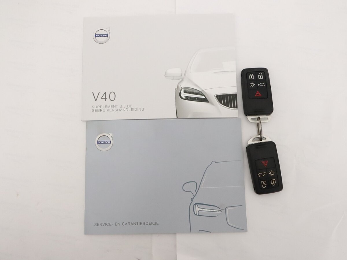 36007765 volvo v40 1 5 t3 polar sport panoramadak navigatie pdc 59