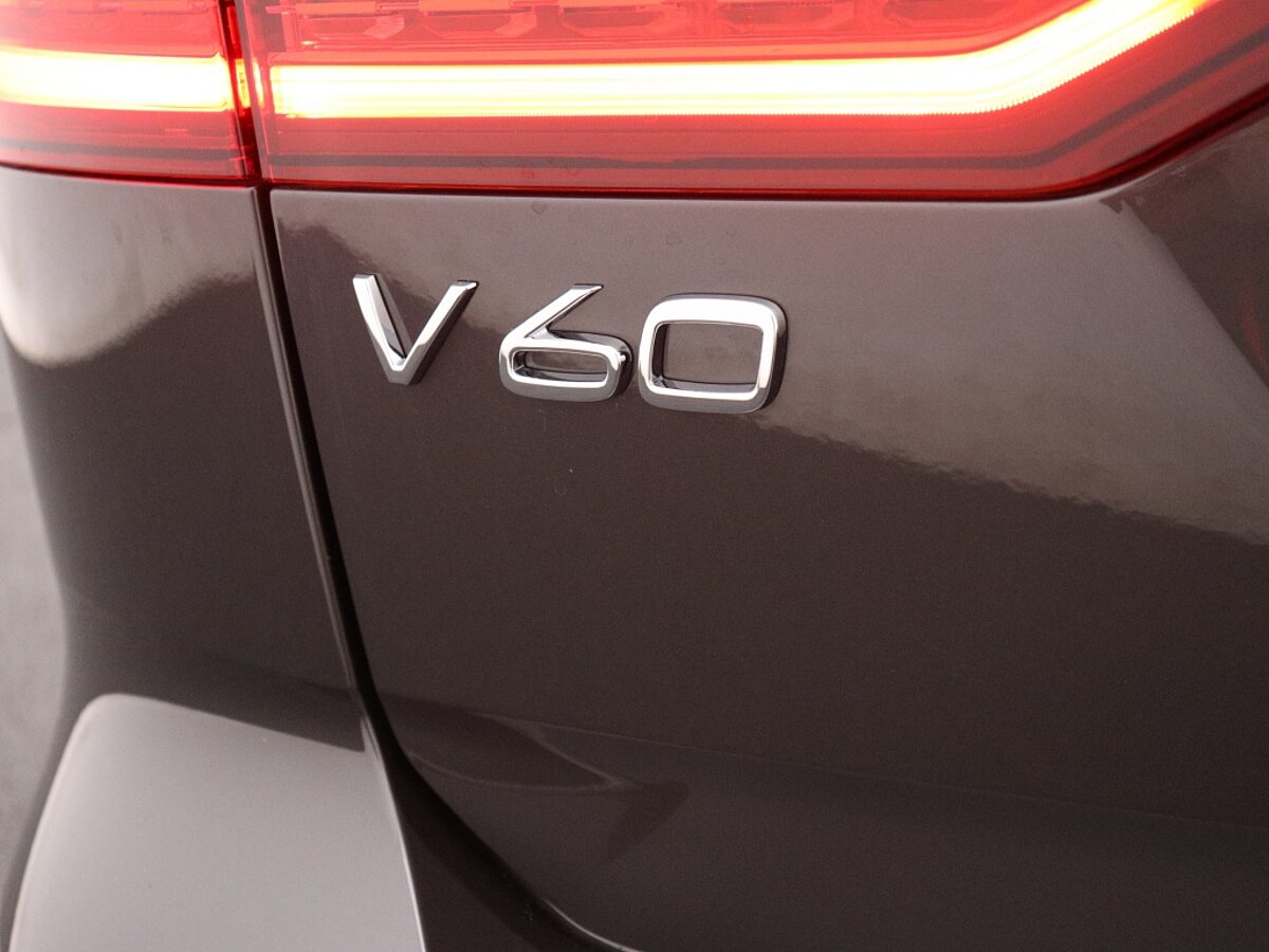 39204298 volvo v60 2 0 t6 awd plus dark 38be58