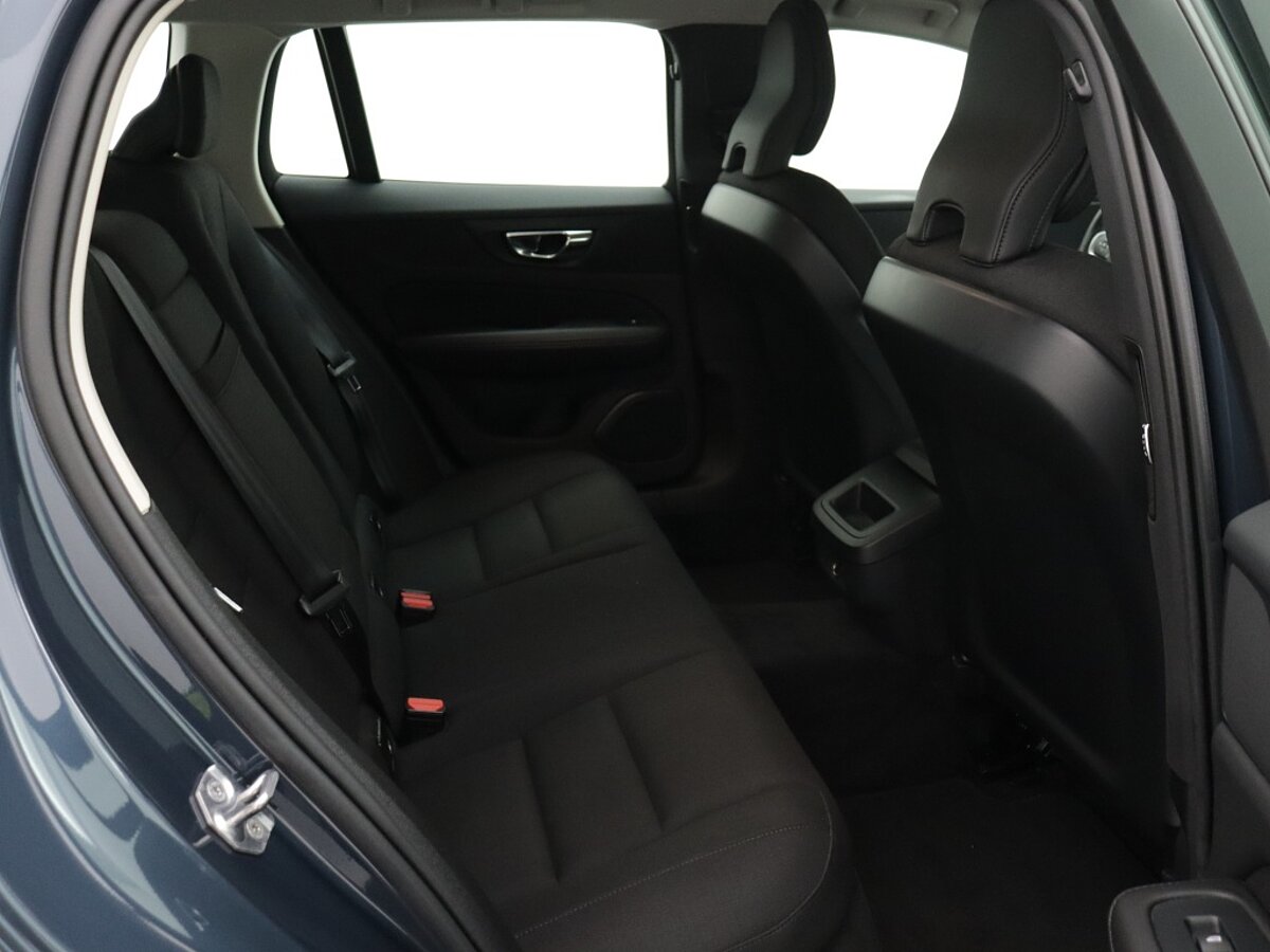 43289141 volvo v60 2 0 t4 momentum stoelverwarming trekhaak 64