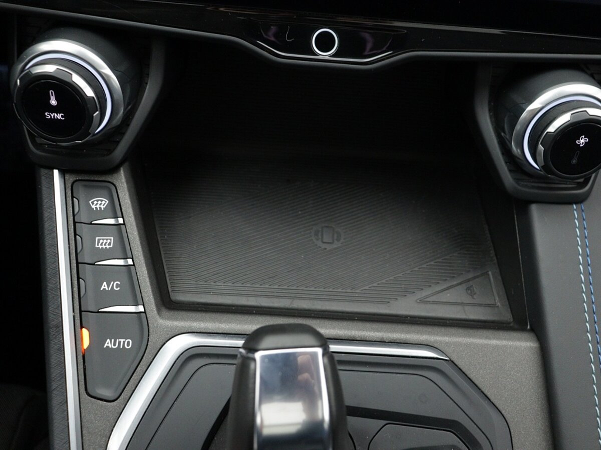 44963555 lynk co 01 1 5 phev business edition rondomzicht camera s elektrische s 94