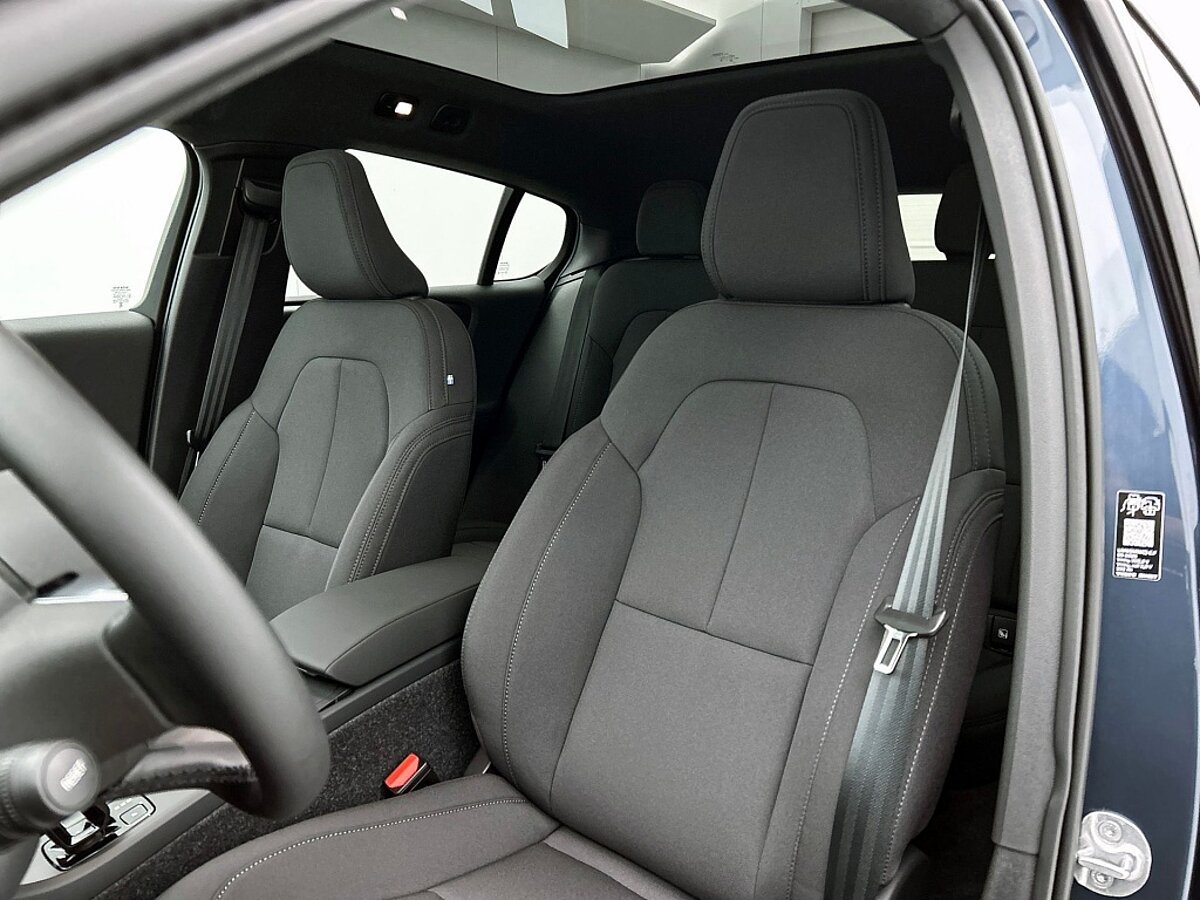 46180812 volvo ec40 ec40 plus dark 20 velgen power seats getint glas dakbog ad9778