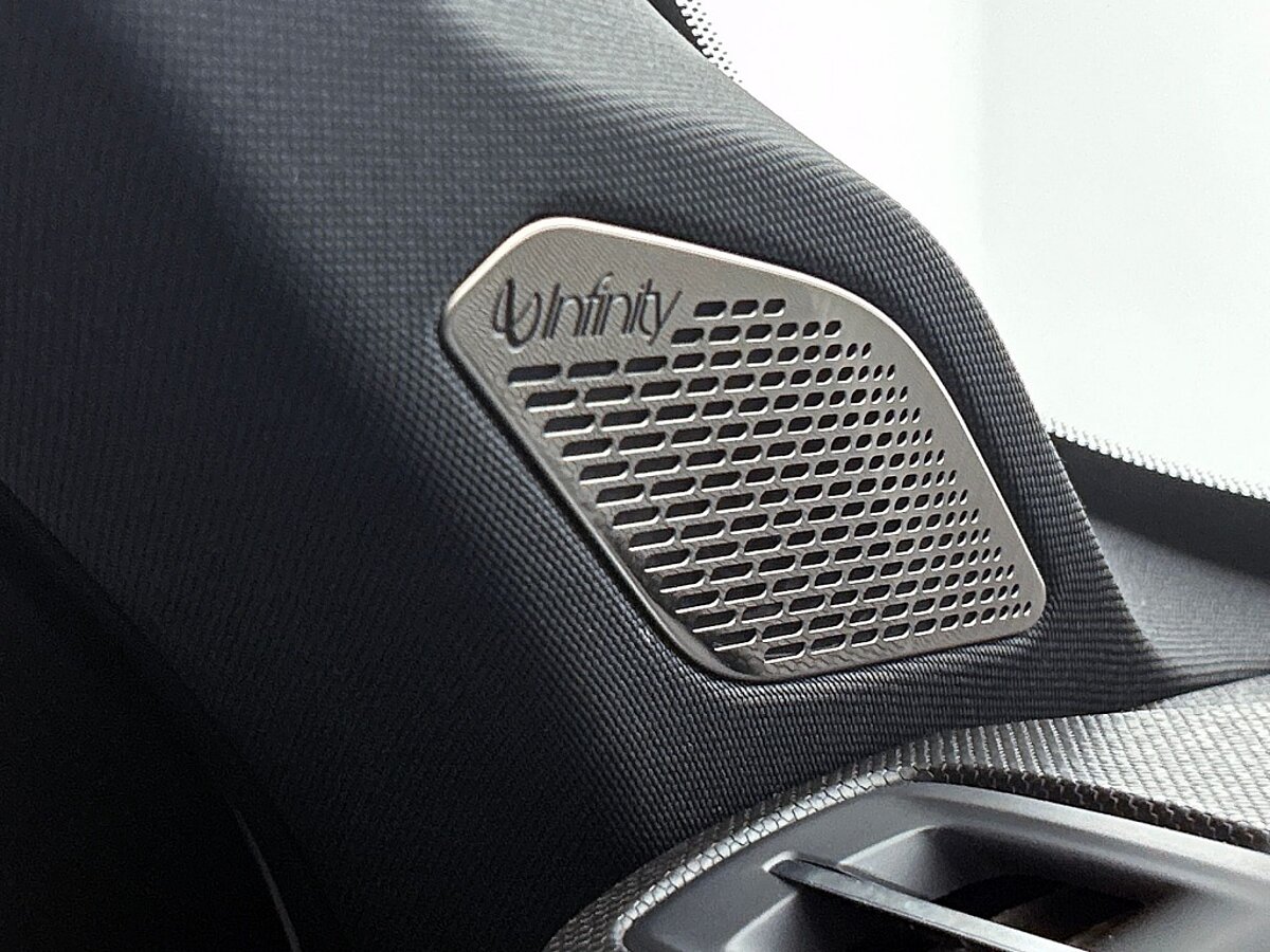 47307005 lynk co 01 1 5 more 261 pk 75km phev full option dealer demo 71