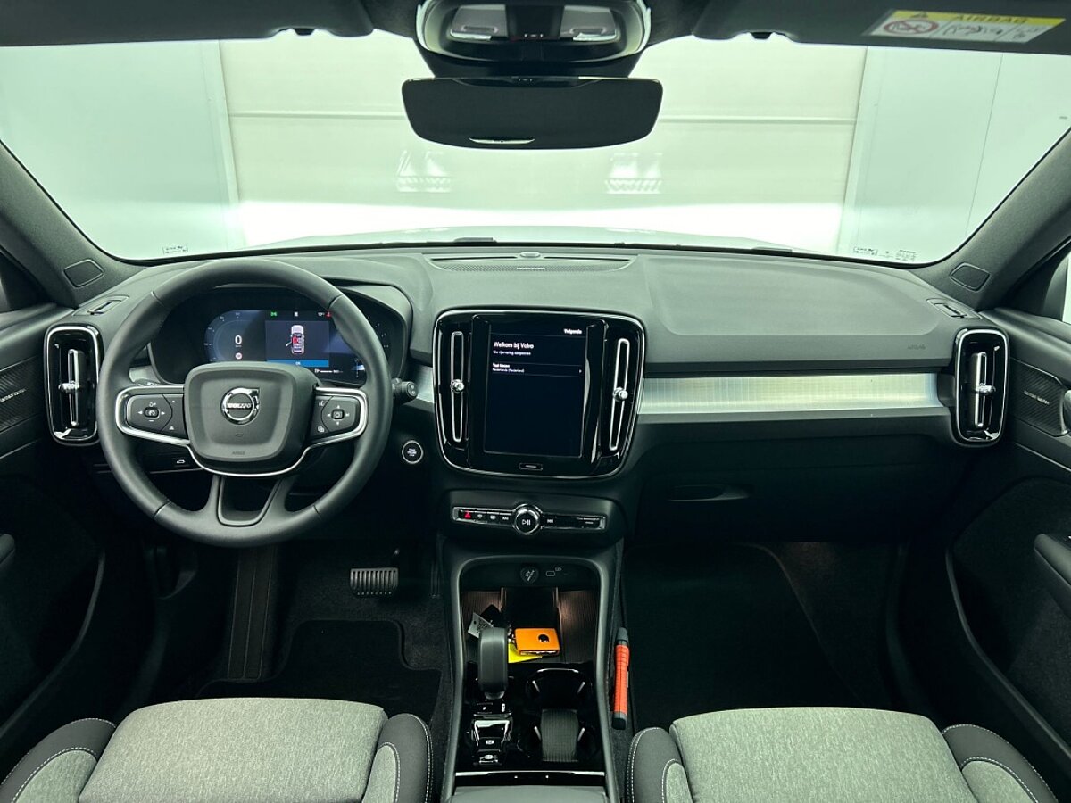 49248127 volvo xc40 2 0 b4 plus dark trekhaak harman kardon 62