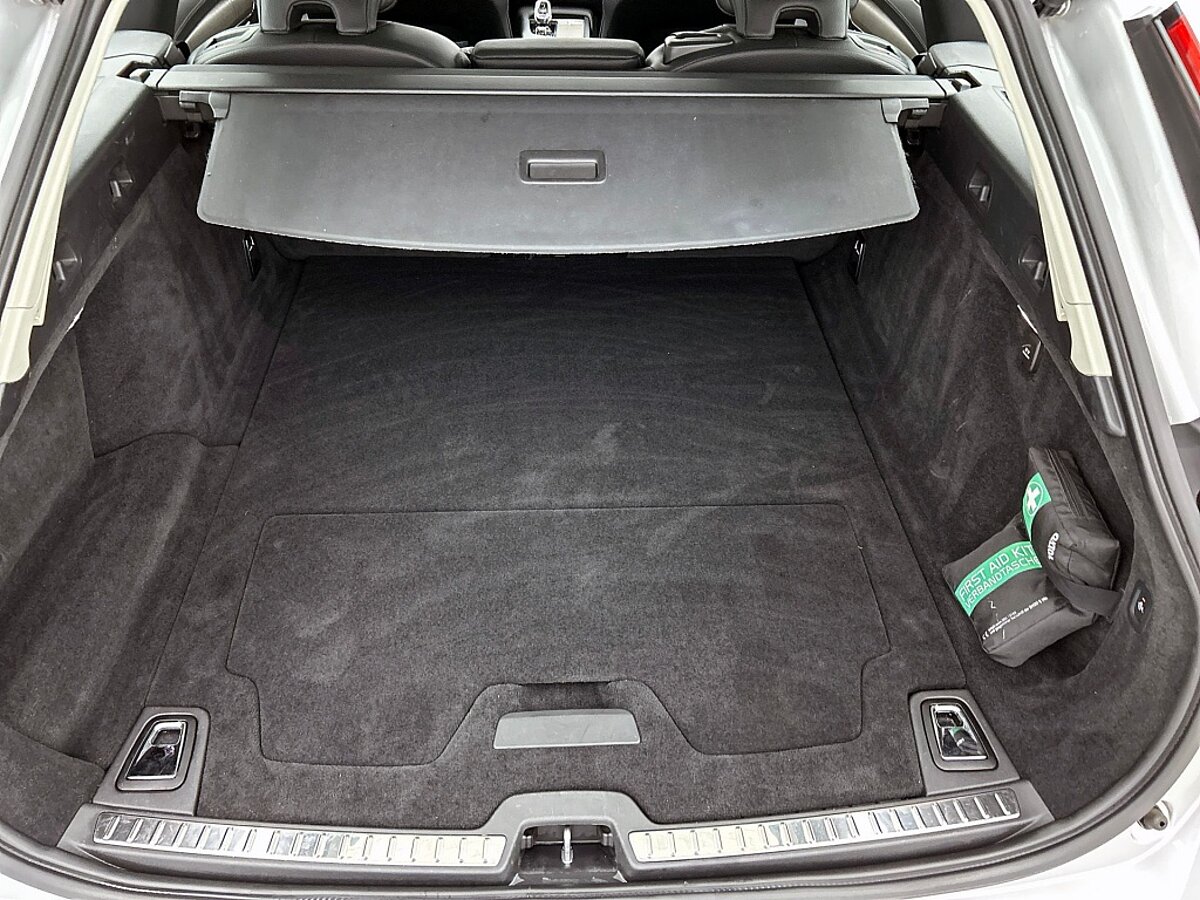 49296312 volvo v90 b4 inscription panoramadak 52