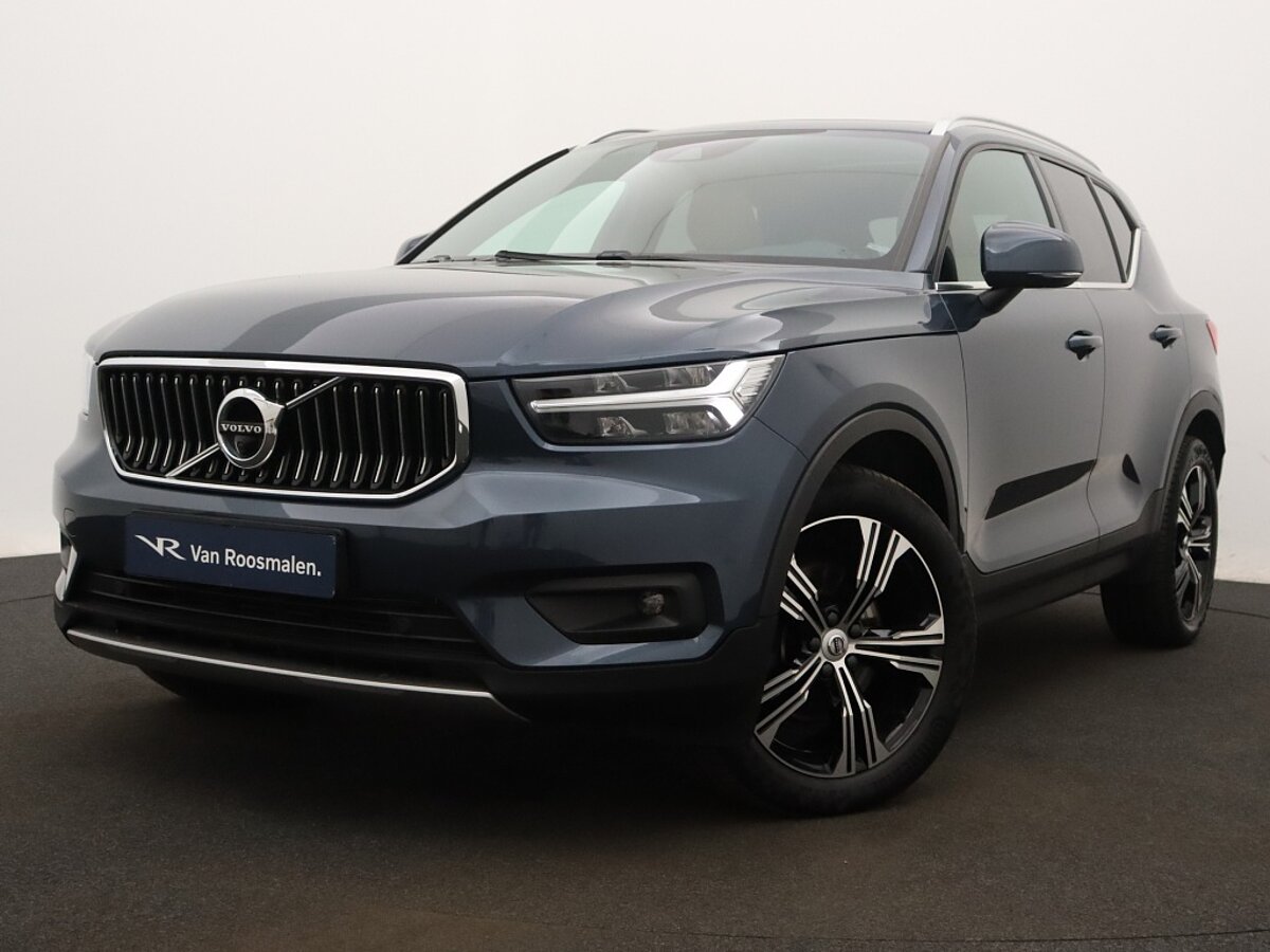 35925083 volvo xc40 2 0 t4 awd b7f1d2