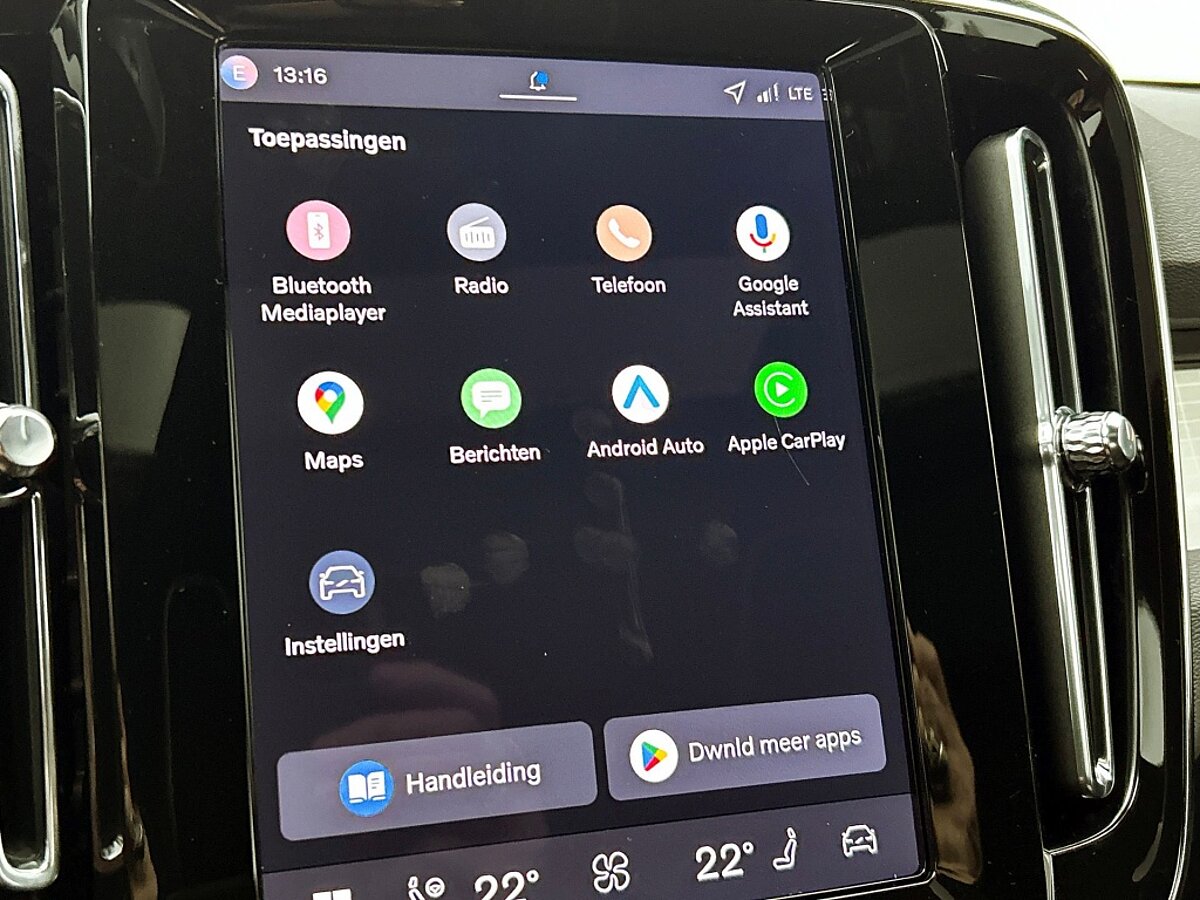 46844168 volvo xc40 2 0 b4 plus black edition f9ec17