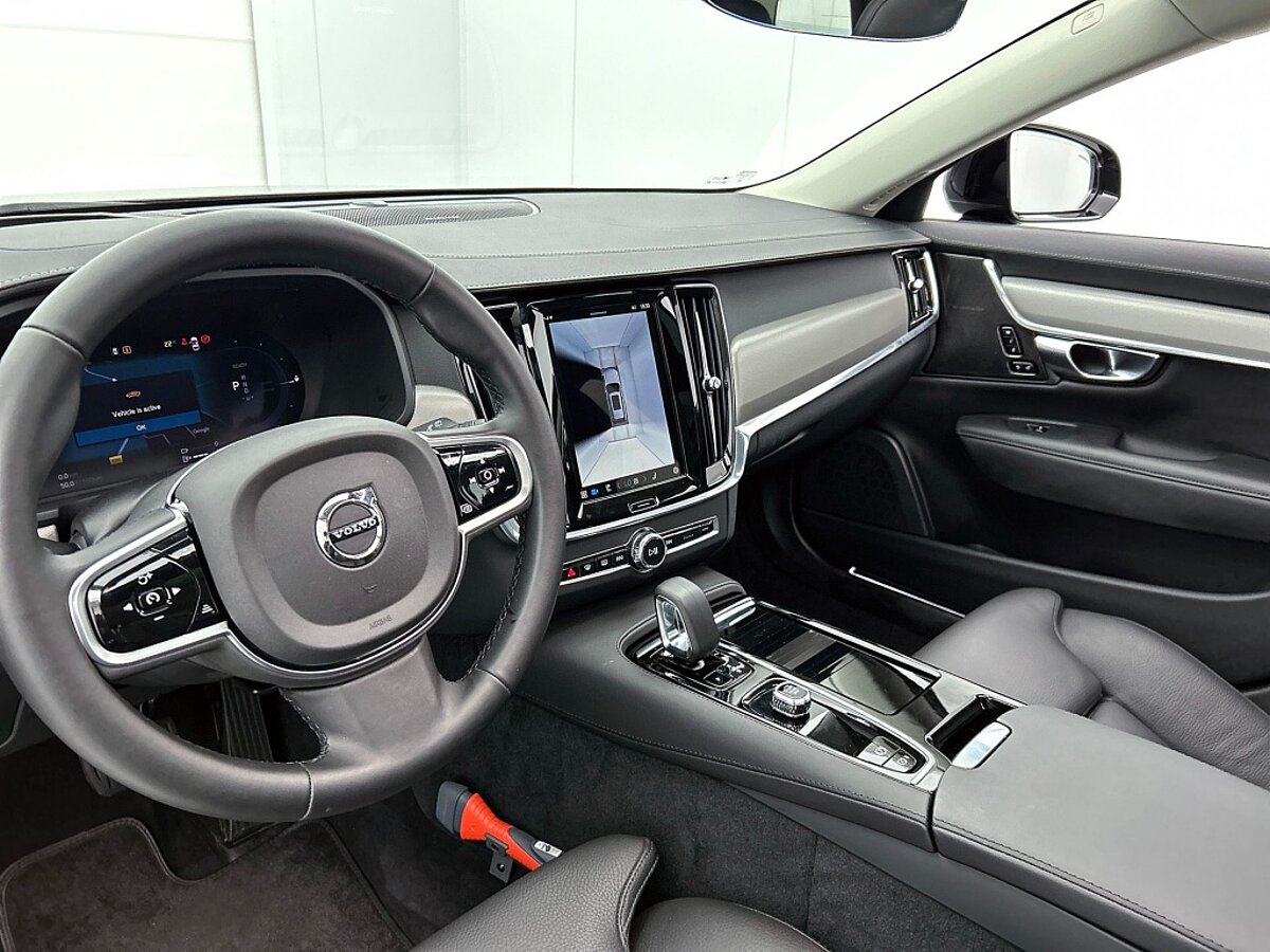 46918434 volvo v90 2 0 t6 awd ultra dark 34