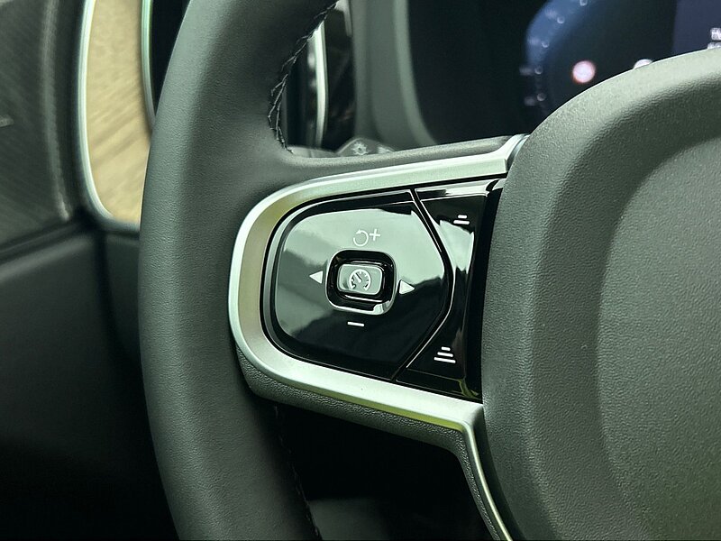 49431430 volvo xc60 plus dark plug in hybrid awd 20 lm velgen onyx black demon 6 05