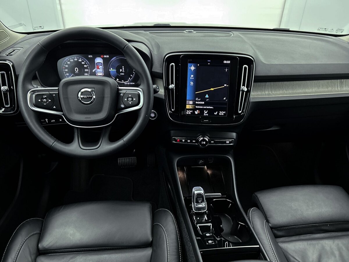 44407023 volvo xc40 1 5 t4 recharge inscription trekhaak achteruitrijcamera e2ce65