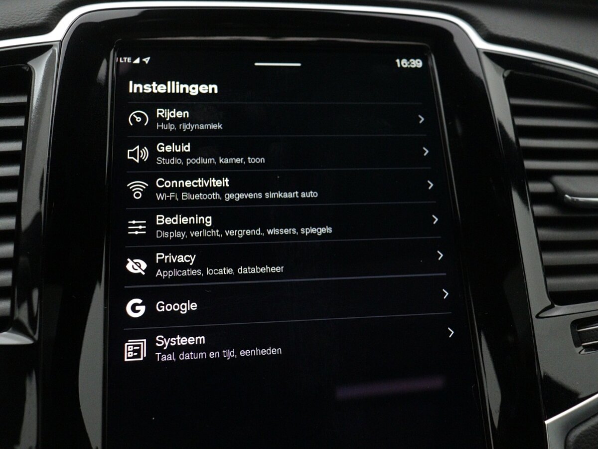 47460255 volvo xc90 2 0 t8 awd ultra dark luchtvering 22 inch lm velgen trekha 42