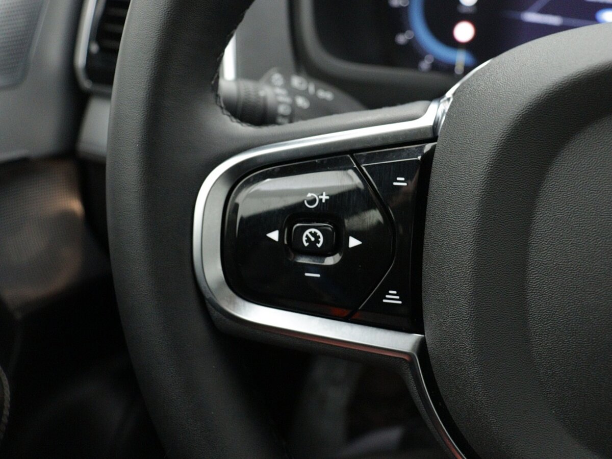 47631694 volvo xc90 2 0 t8 awd ultra dark luchtvering 22 inch lm velgen trekha 75