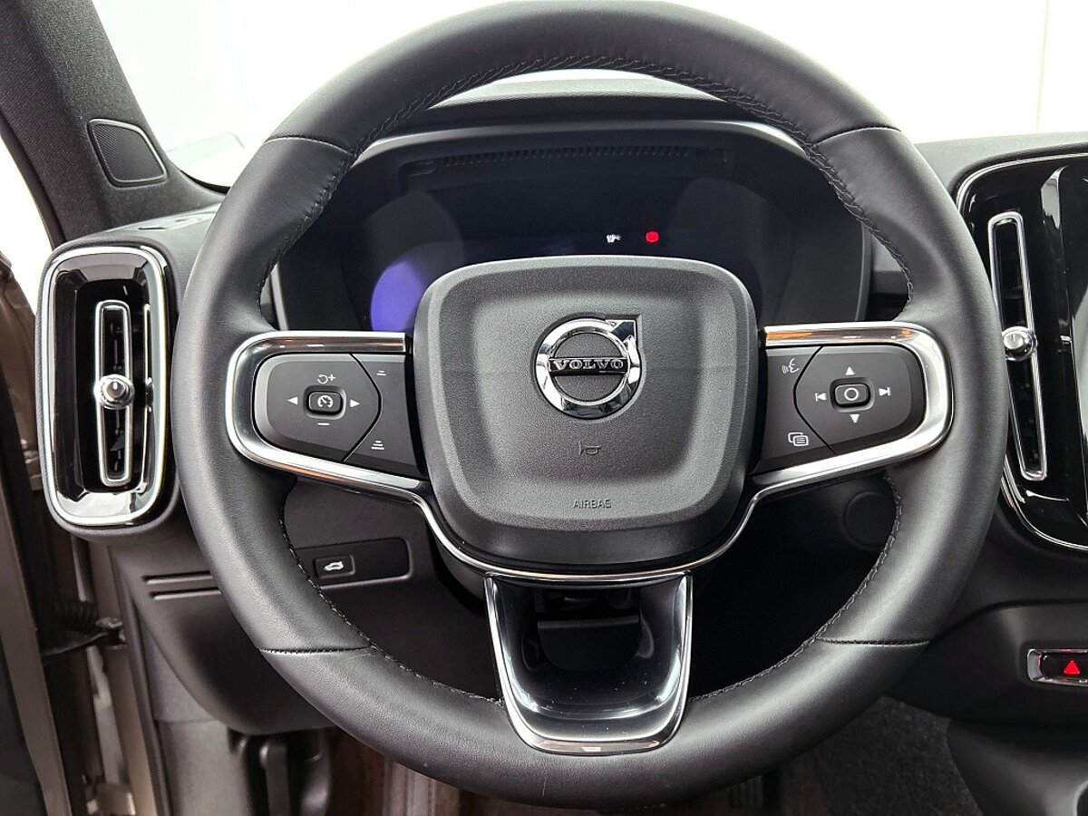 47861531 volvo xc40 extended plus trekhaak pilot assist climate pack 37