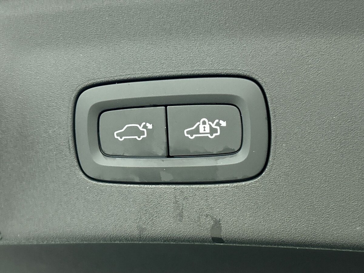 48835128 polestar 2 lrsm plus 82 kwh trekhaak 0d3ff2