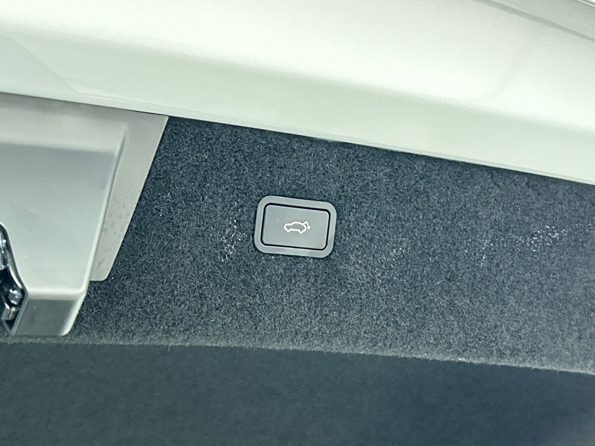 49265007 polestar 4 lrdm 100 kwh pilot plus 64