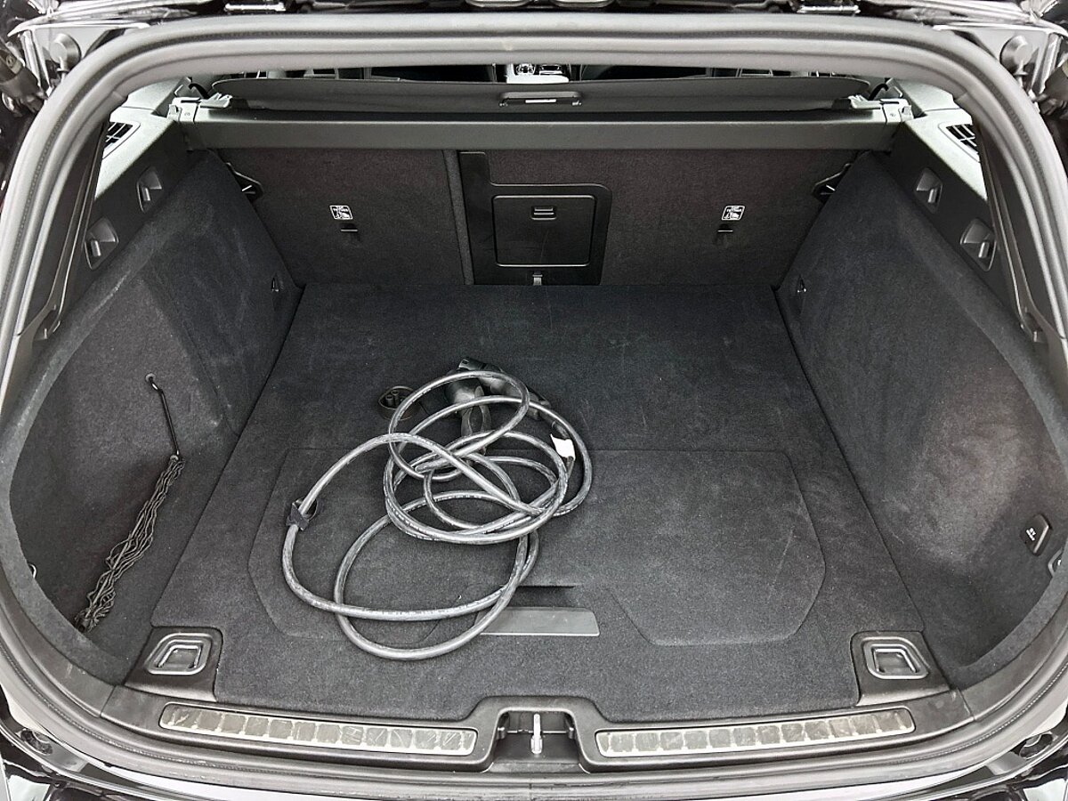 49833650 volvo v60 2 0 t6 awd plus dark trekhaak 360 camera harman kardon aud 63